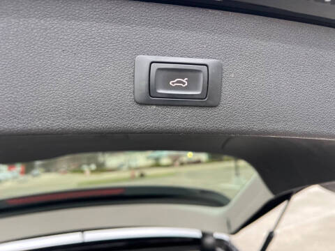 2013 Audi Q5 2.0T quattro Premium Plus