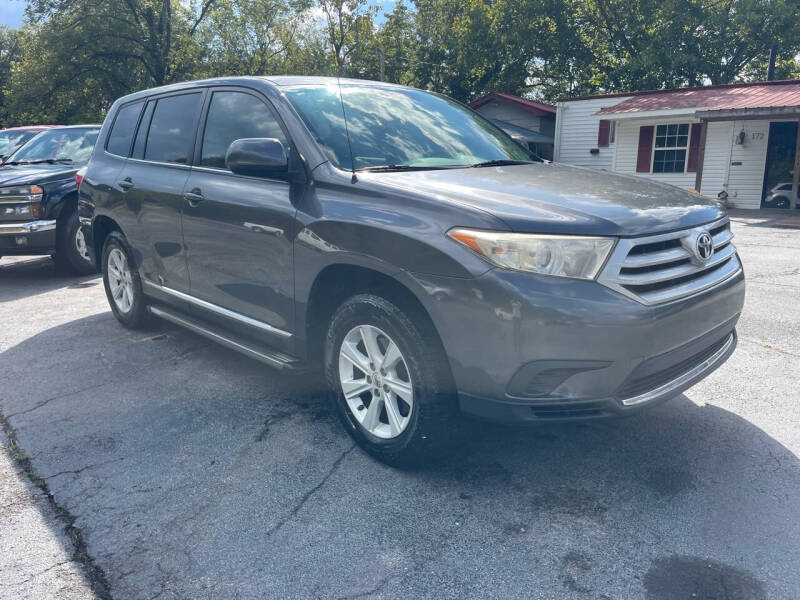 2012 Toyota Highlander for sale at Star Motors in Centerville TN