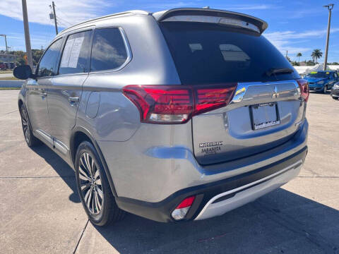 2019 Mitsubishi Outlander