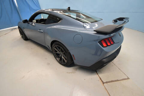 2025 Ford Mustang Dark Horse