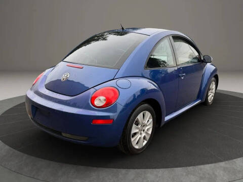2008 Volkswagen New Beetle S