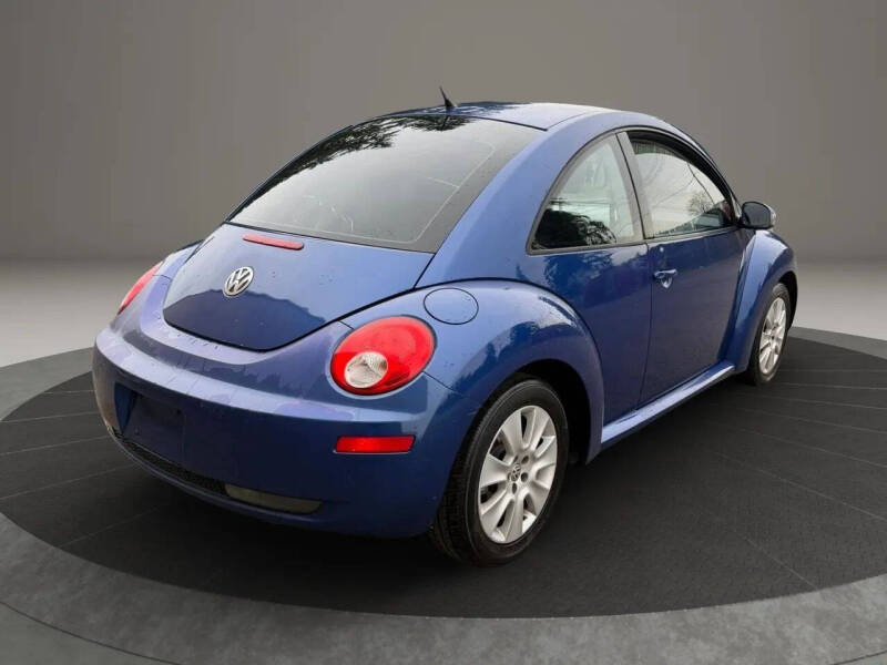 2008 Volkswagen New Beetle S