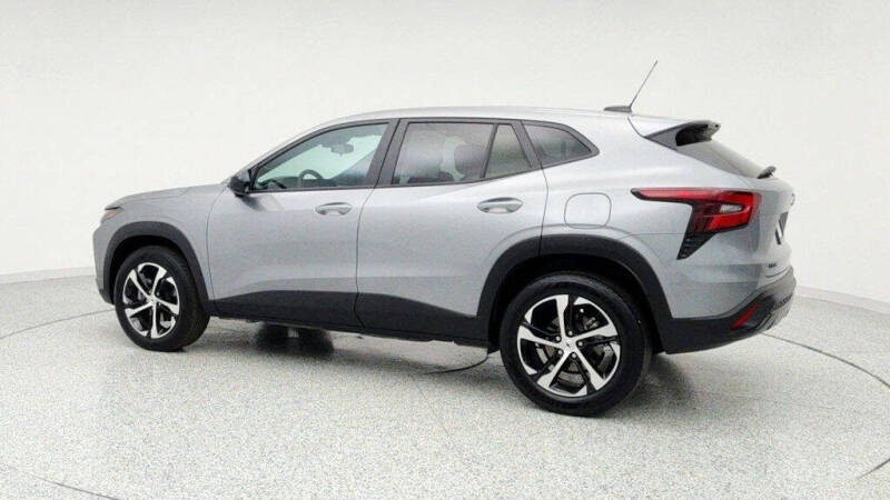 2025 Chevrolet Trax RS