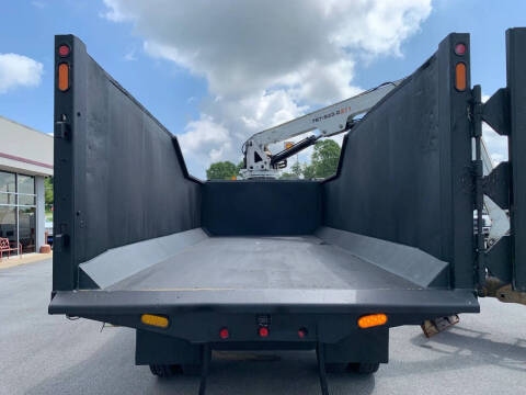 2015 Freightliner M2 106