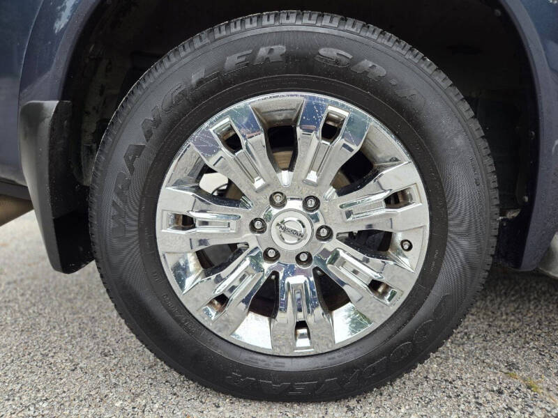 2015 Nissan Armada Platinum