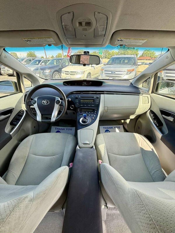 2011 Toyota Prius Three