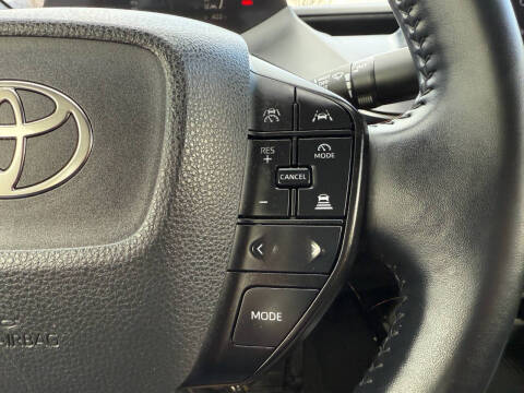 2024 Toyota Prius LE