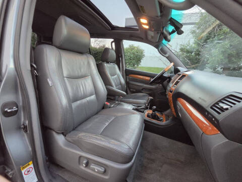 2004 Lexus GX 470