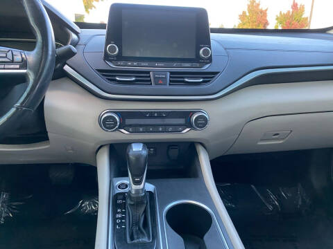 2019 Nissan Altima 2.5 SV