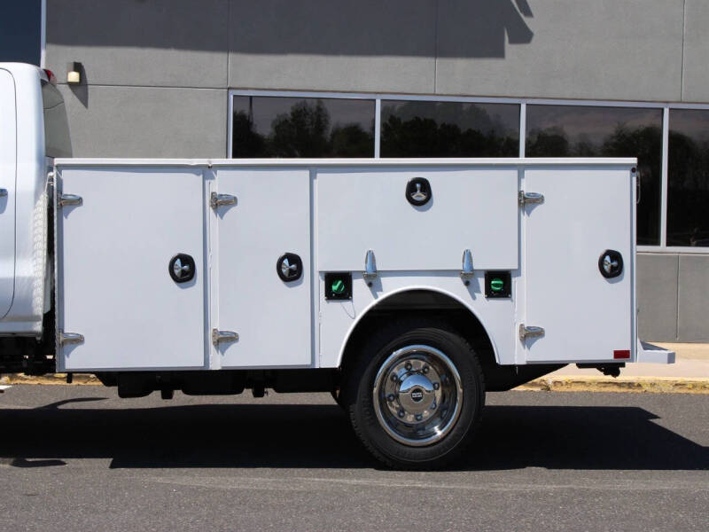 2023 Chevrolet Silverado 6500HD