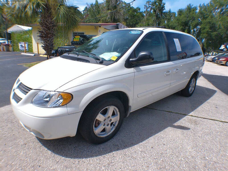 2005 Dodge Grand Caravan SXT