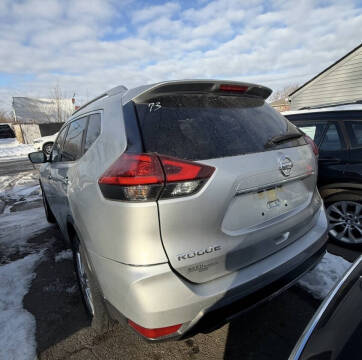 2017 Nissan Rogue SV