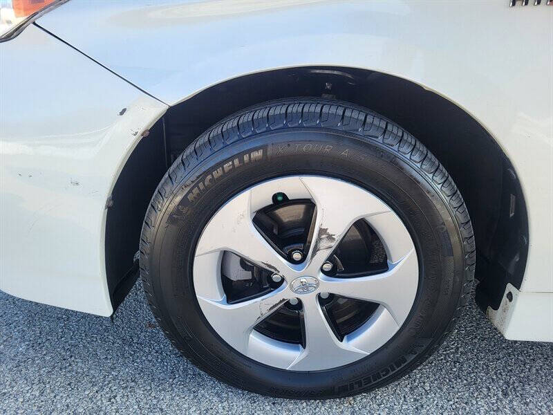 2012 Toyota Prius Two