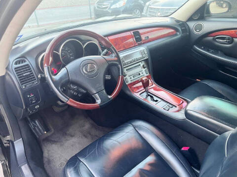 2004 Lexus SC 430