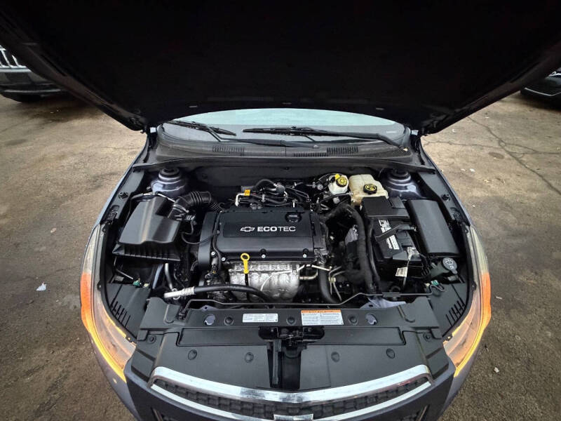 2014 Chevrolet Cruze LS Auto