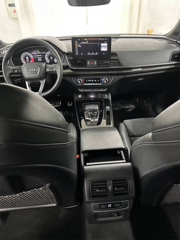 2022 Audi SQ5 Sportback 3.0T quattro Premium Plus