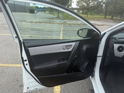 2018 Toyota Corolla LE