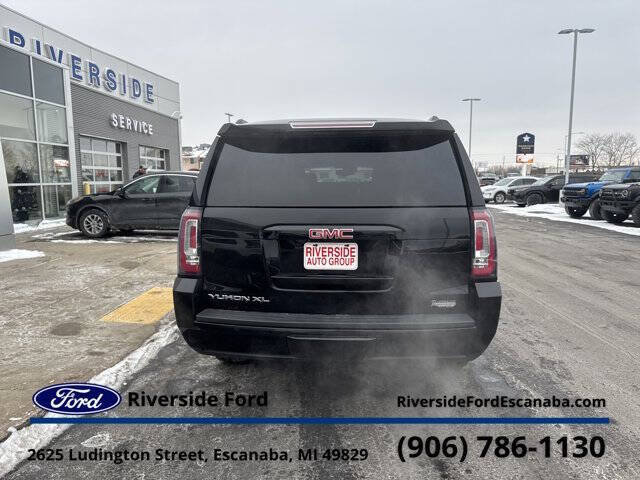 2018 GMC Yukon XL SLT Standard Edition