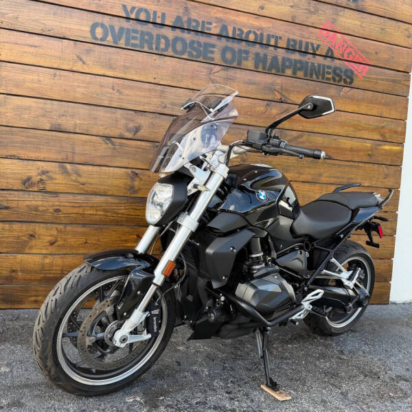 2022 BMW R 1250 R