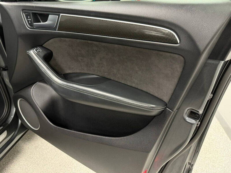 2016 Audi SQ5 3.0T quattro Premium Plus