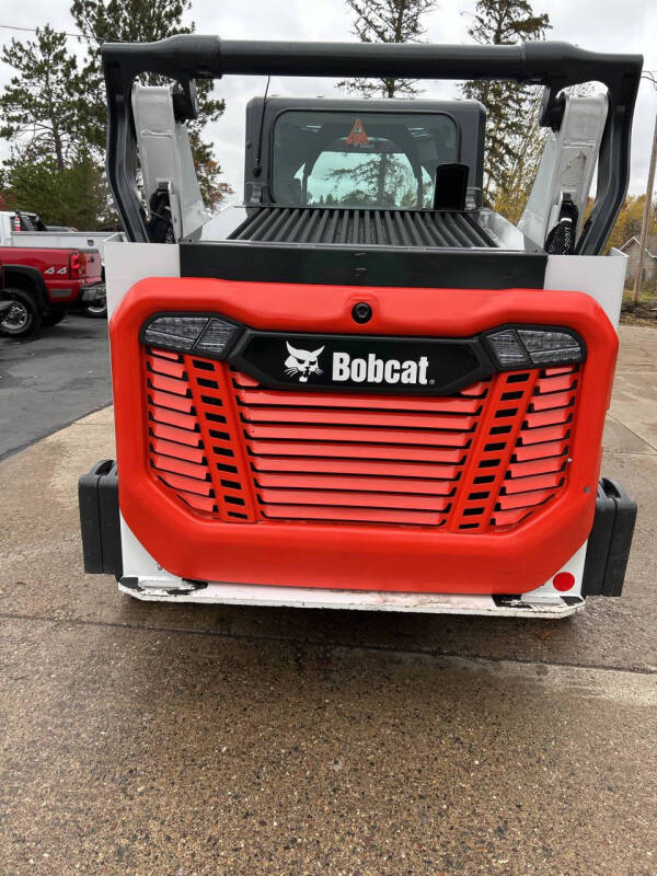 2024 Bobcat T66