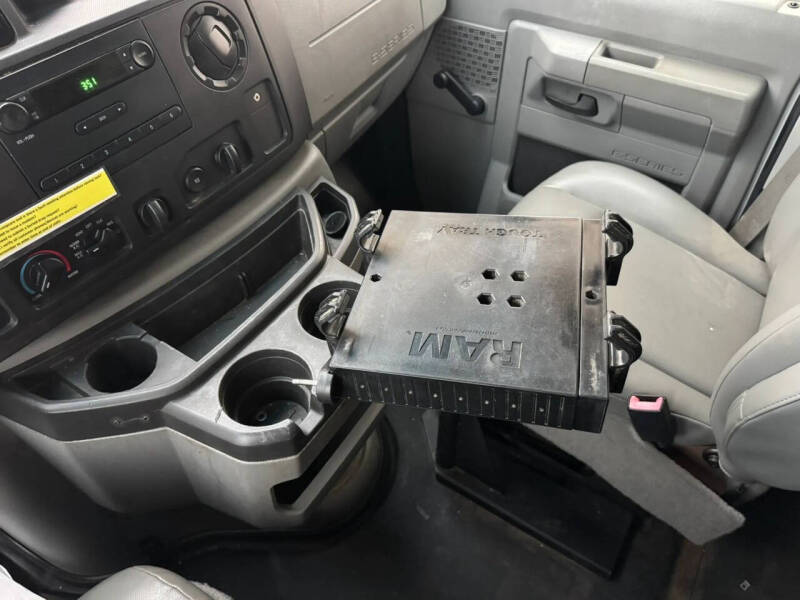 2014 Ford E-Series E-150