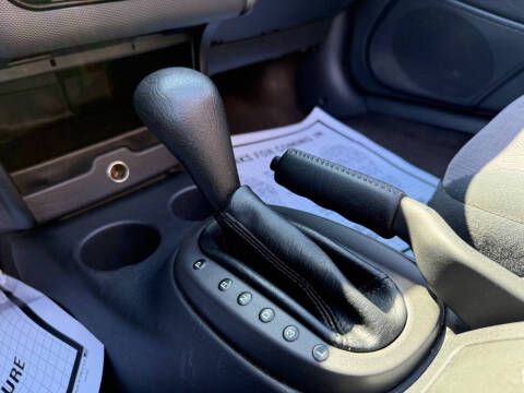 2004 Chrysler Sebring LX