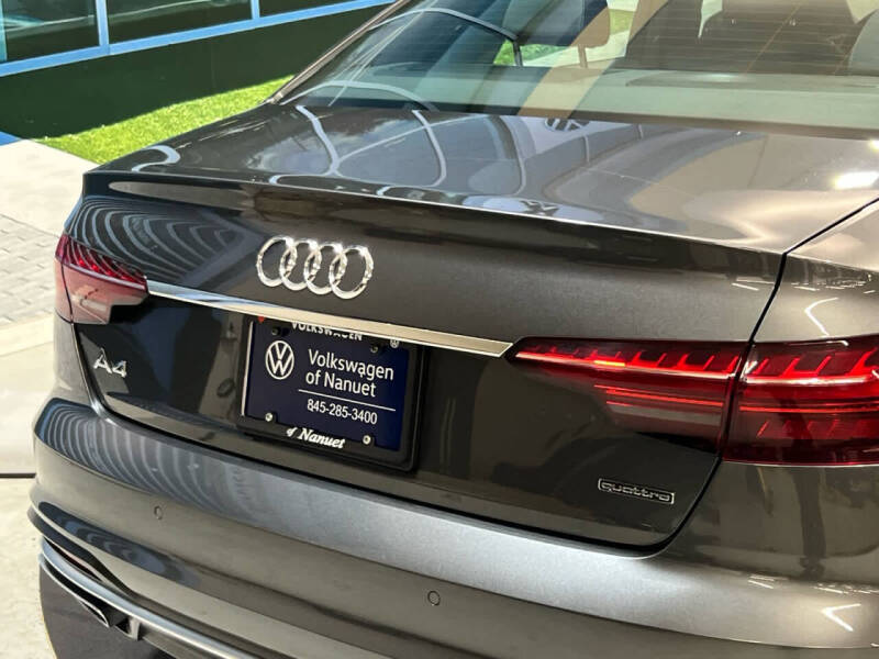 2024 Audi A4 quattro S line Prem Plus 45 TFSI