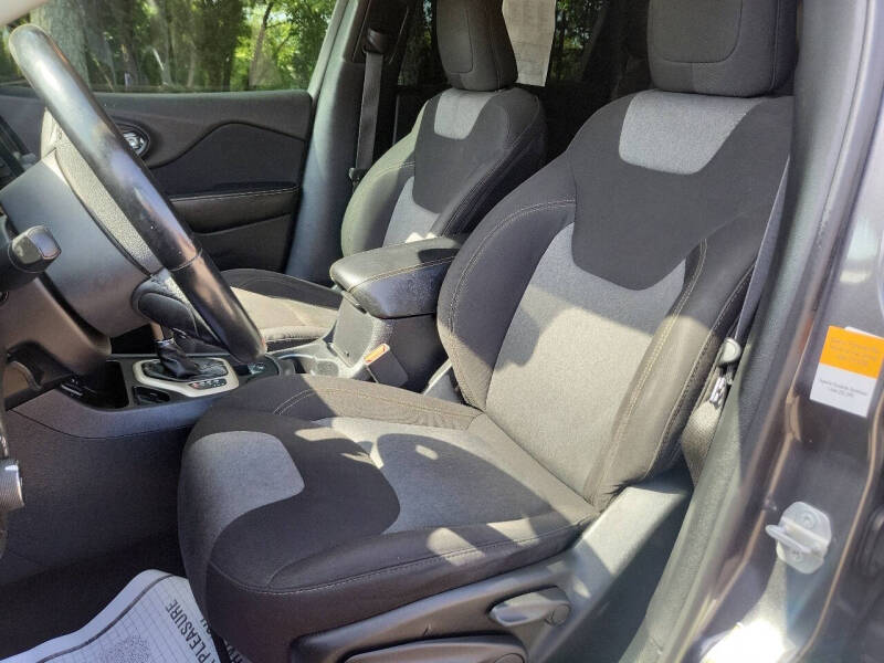 2018 Jeep Cherokee Latitude