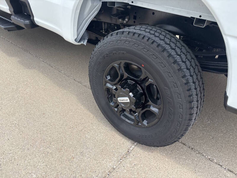 2025 Ford F-350 Super Duty XL