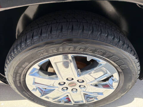 2013 GMC Acadia Denali