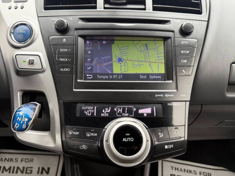 2013 Toyota Prius v Three