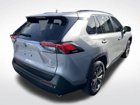 2022 Toyota RAV4 Hybrid XLE Premium