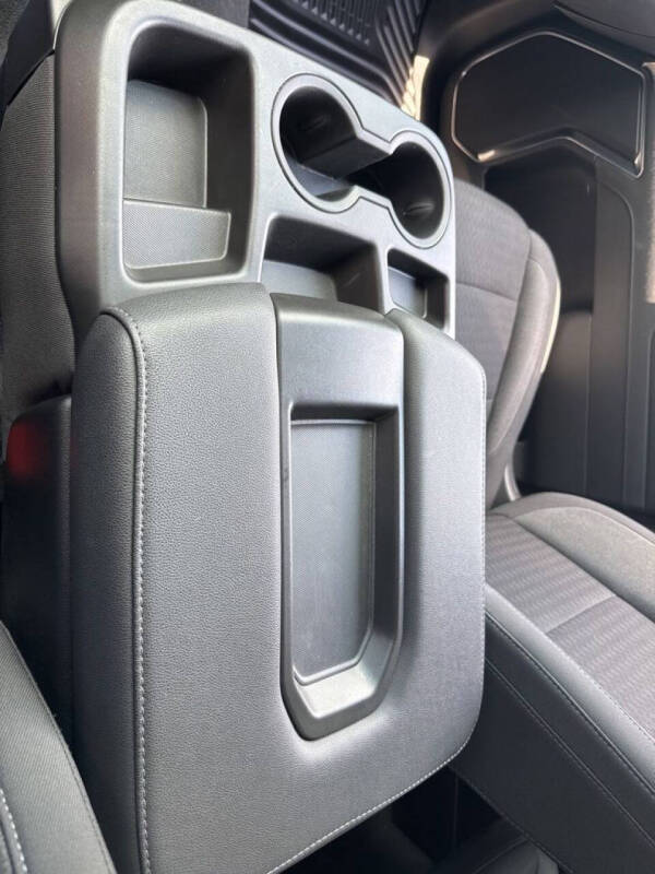 2024 GMC Sierra 1500 Elevation Standard