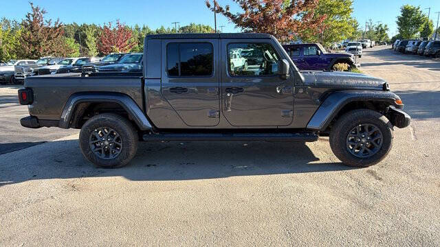 2026 Jeep Gladiator 85th Anniversary Edition