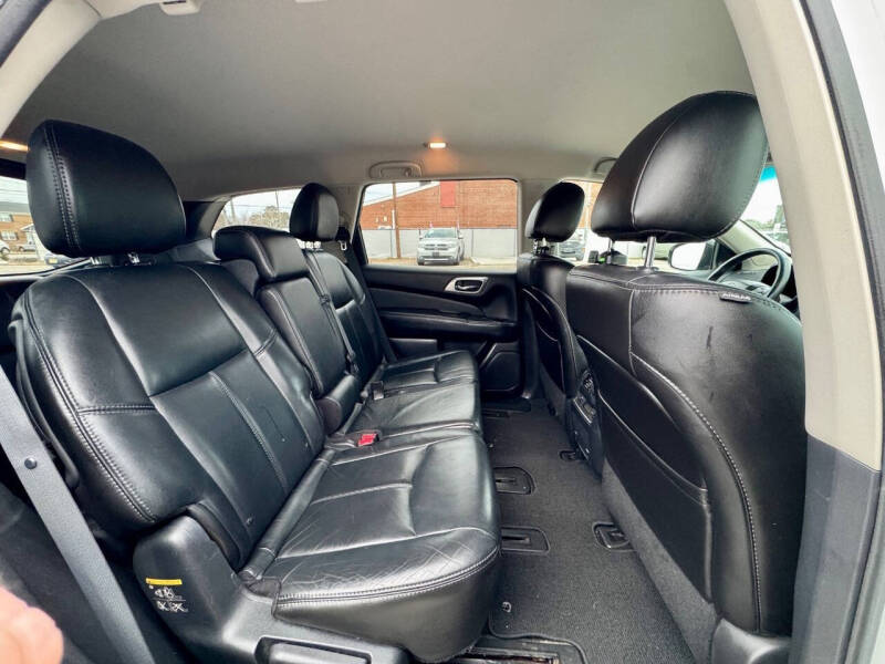 2014 Nissan Pathfinder SL