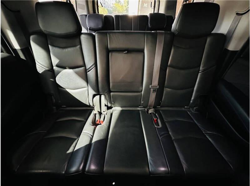 2015 Cadillac Escalade ESV Premium