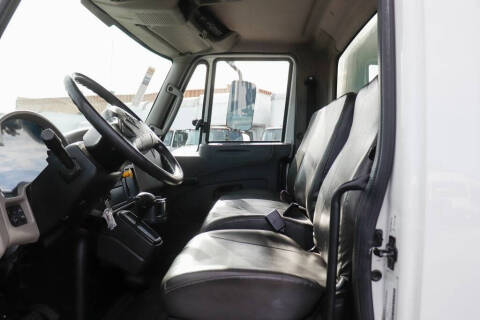 2019 International DuraStar 4300