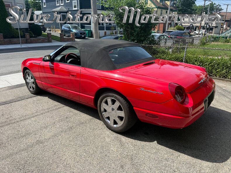 2002 Ford Thunderbird Deluxe