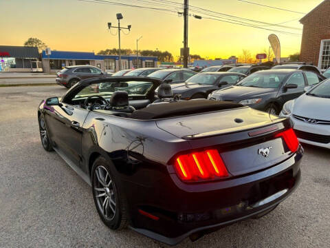 2017 Ford Mustang EcoBoost Premium