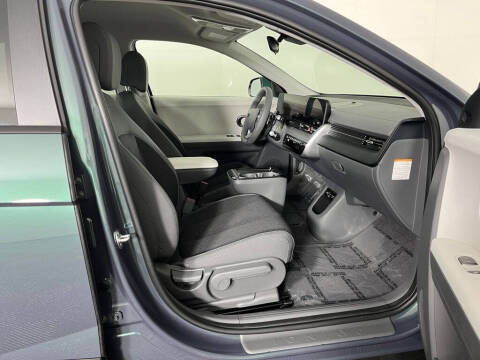 2026 Hyundai Ioniq 5 SE