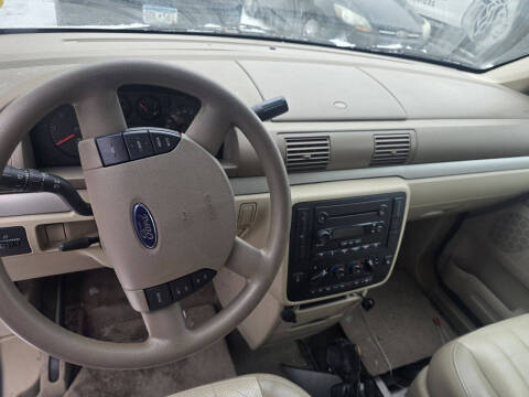 2006 Ford Freestar SE