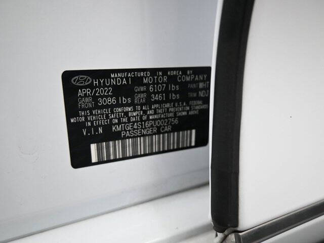 2023 Genesis Electrified G80