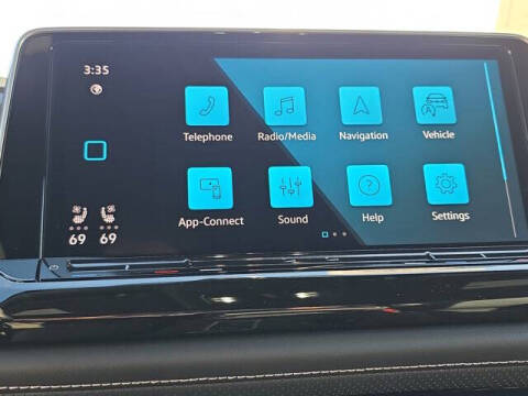 2026 Volkswagen Atlas Cross Sport SE