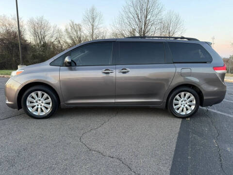 2014 Toyota Sienna