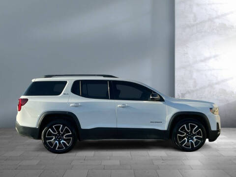 2021 GMC Acadia SLT