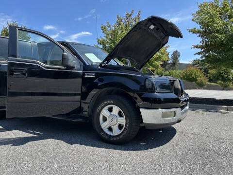 2004 Ford F-150 XLT