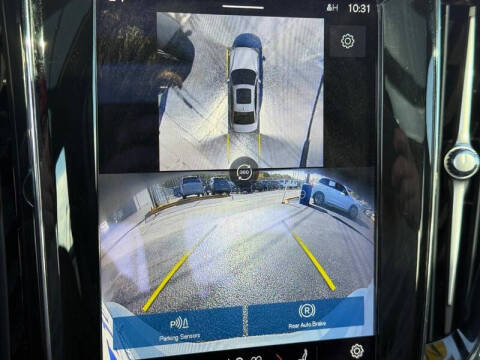 2024 Volvo S60 B5 Ultimate Dark Theme