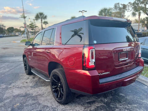 2017 GMC Yukon SLT