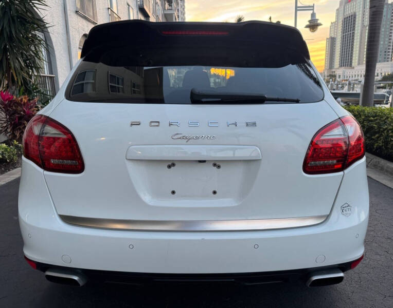 2013 Porsche Cayenne Tiptronic